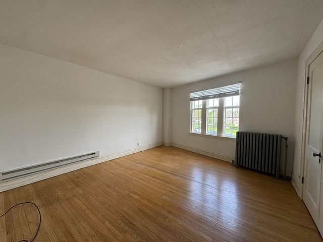 28w579 Stafford Place 1, Warrenville, IL 60555