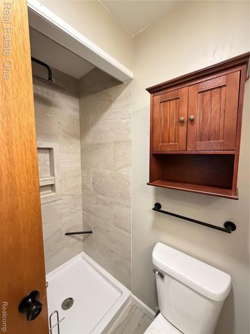 11200 Polk Street, Taylor, MI 48180