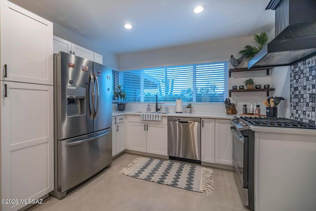 3539 N Sierra Madre Drive, Tucson, AZ 85749