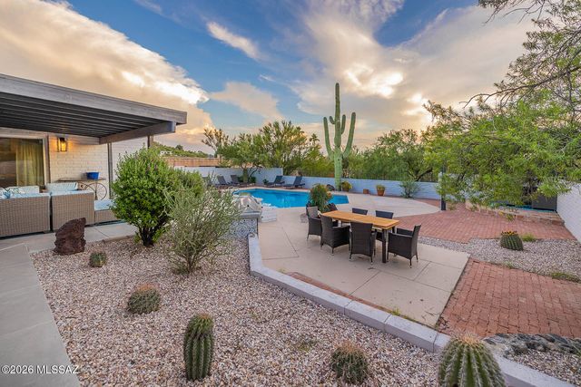 3539 N Sierra Madre Drive, Tucson, AZ 85749