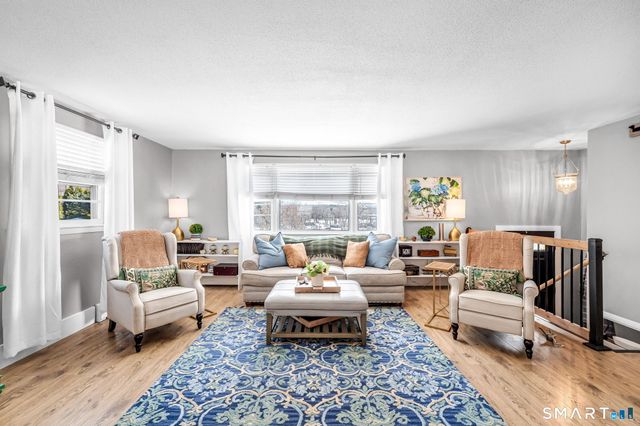 9 Hale Road, Enfield, CT 06082