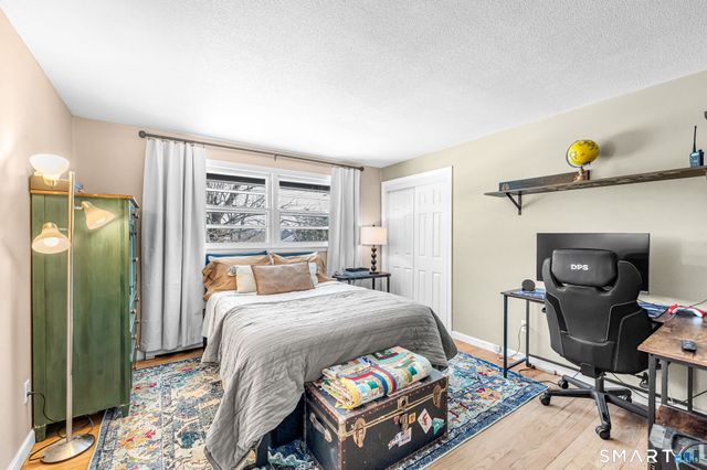 9 Hale Road, Enfield, CT 06082