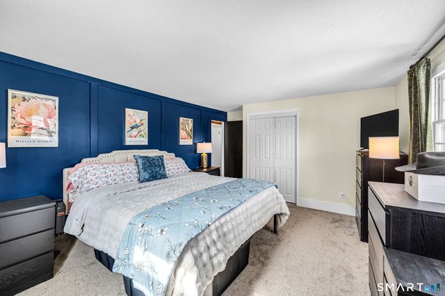 9 Hale Road, Enfield, CT 06082