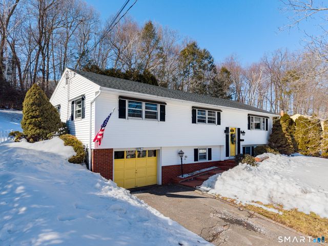 9 Hale Road, Enfield, CT 06082