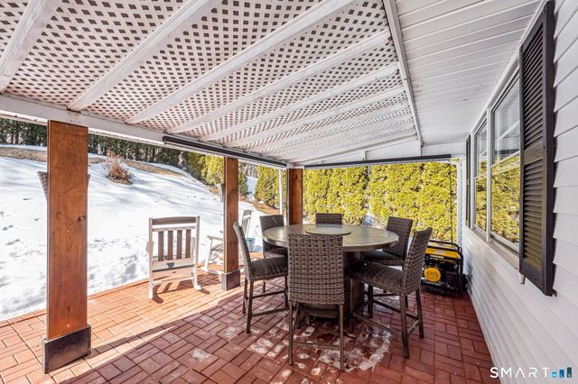 9 Hale Road, Enfield, CT 06082