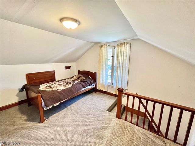 716 Grove Street, Conneaut, OH 44030