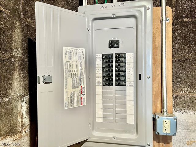 716 Grove Street, Conneaut, OH 44030