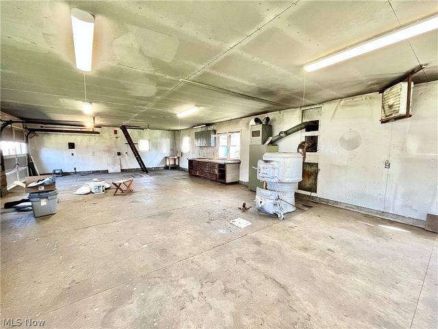 716 Grove Street, Conneaut, OH 44030