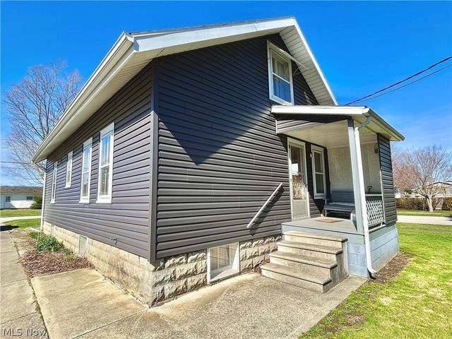 716 Grove Street, Conneaut, OH 44030