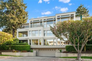 101 99th Avenue NE #101, Bellevue, WA 98004
