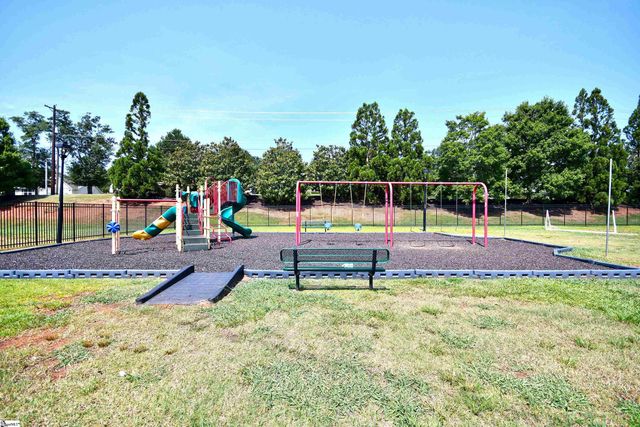 4 Riverbed Drive, Greenville, SC 29605