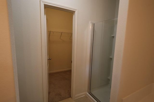 9811 Blue Sapphire Dr Drive, Iowa Colony, TX 77583