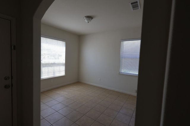 9811 Blue Sapphire Dr Drive, Iowa Colony, TX 77583