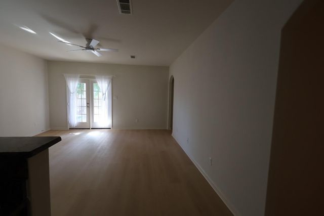 9811 Blue Sapphire Dr Drive, Iowa Colony, TX 77583