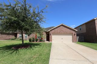 9811 Blue Sapphire Dr Drive, Iowa Colony, TX 77583