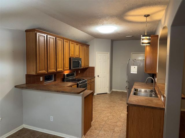 3006 Spring Fair Court, Spring, TX 77388