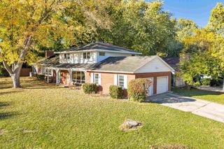 401 SIMONET STREET, Green Bay, WI 54301