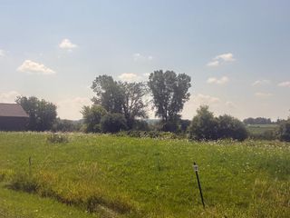 16 TRAILS END COURT, Fond Du Lac, WI 54937