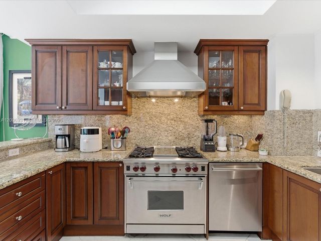 17875 Collins Ave 1501, Sunny Isles Beach, FL 33160