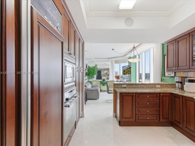17875 Collins Ave 1501, Sunny Isles Beach, FL 33160