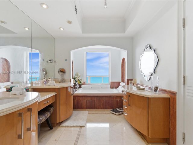 17875 Collins Ave 1501, Sunny Isles Beach, FL 33160