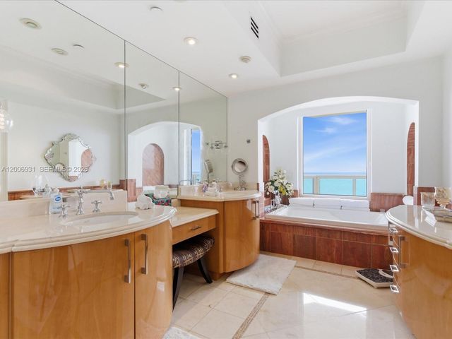 17875 Collins Ave 1501, Sunny Isles Beach, FL 33160