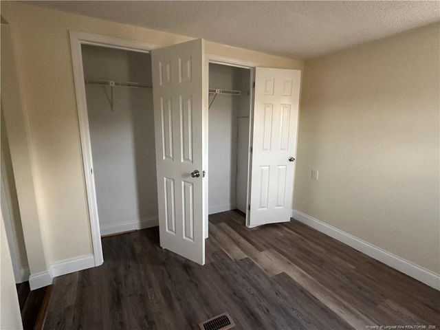 542 Red Oak Farm Road, Tar Heel, NC 28392