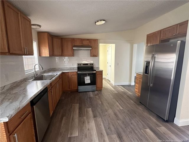 542 Red Oak Farm Road, Tar Heel, NC 28392