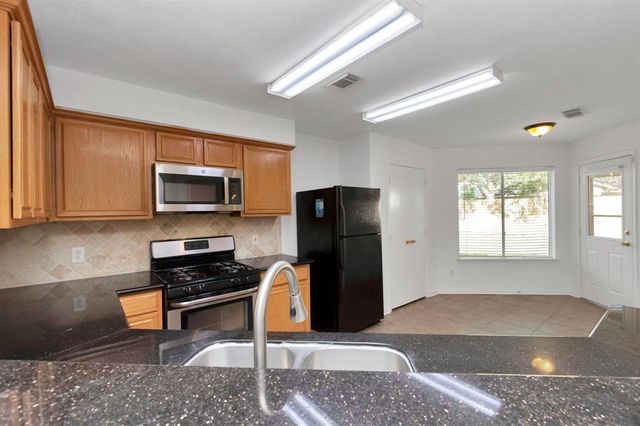 11830 Copperas Creek Drive, Sugar Land, TX 77498