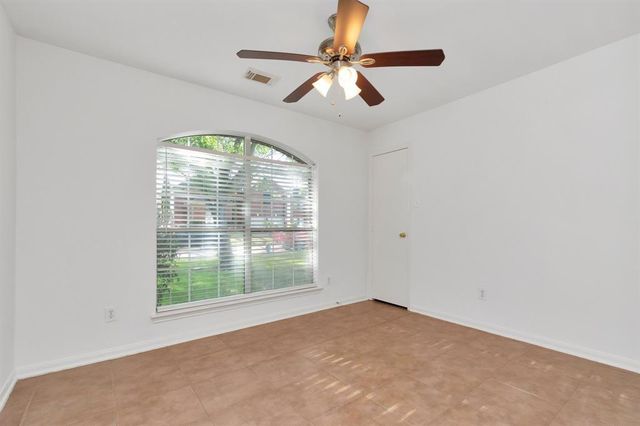 11830 Copperas Creek Drive, Sugar Land, TX 77498