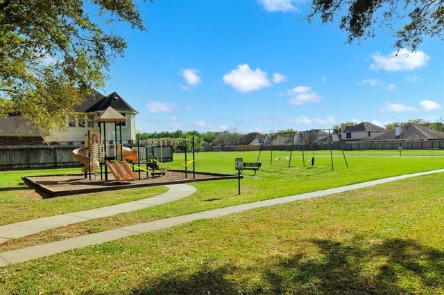 11830 Copperas Creek Drive, Sugar Land, TX 77498