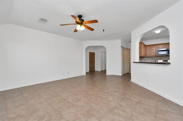 11830 Copperas Creek Drive, Sugar Land, TX 77498