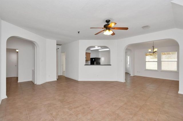 11830 Copperas Creek Drive, Sugar Land, TX 77498