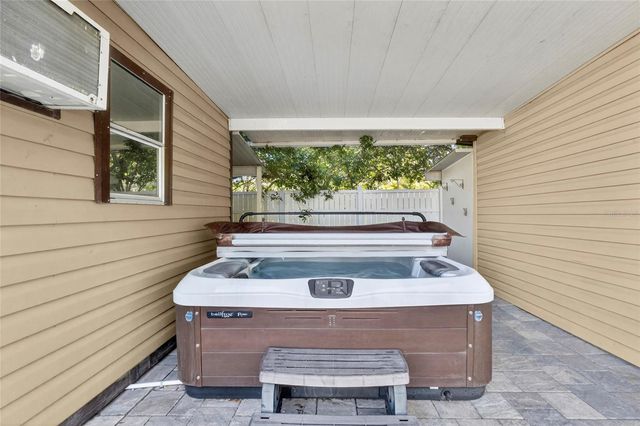 22234 BELL HARBOR DRIVE, Land O Lakes, FL 34639