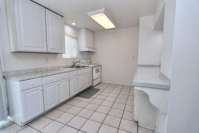 6545 LARRY Way, North Highlands, CA 95660
