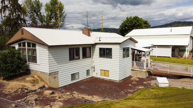 13014 E Mt Spokane Park Dr, Mead, WA 99021