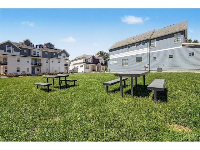 6202 W 28th Ct, Denver, CO 80214