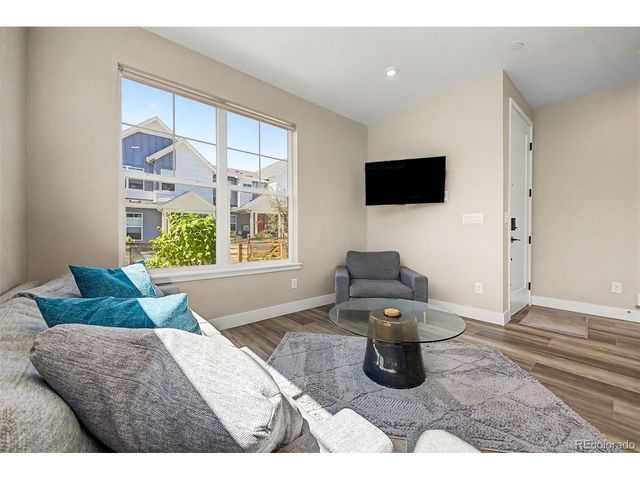 6202 W 28th Ct, Denver, CO 80214