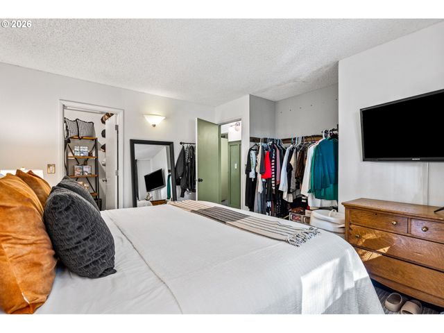 1200 Ne TERRITORIAL Rd 72, Canby, OR 97013