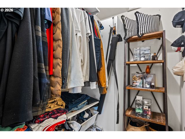 1200 Ne TERRITORIAL Rd 72, Canby, OR 97013