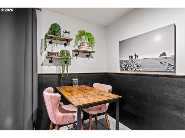 1200 Ne TERRITORIAL Rd 72, Canby, OR 97013