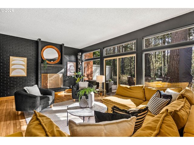 1200 Ne TERRITORIAL Rd 72, Canby, OR 97013