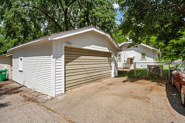 3944 28th Avenue S, Minneapolis, MN 55406