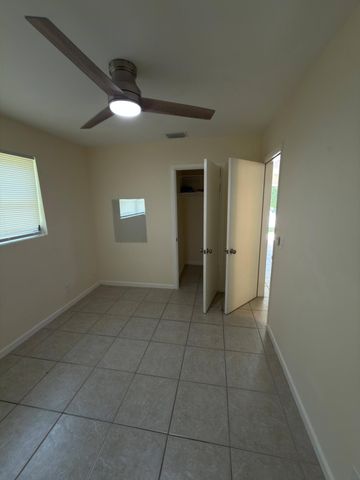 307 Northlake Drive, North Palm Beach, FL 33408