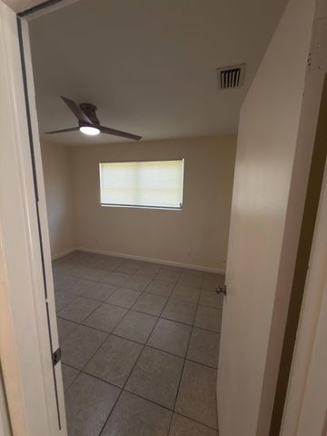 307 Northlake Drive, North Palm Beach, FL 33408