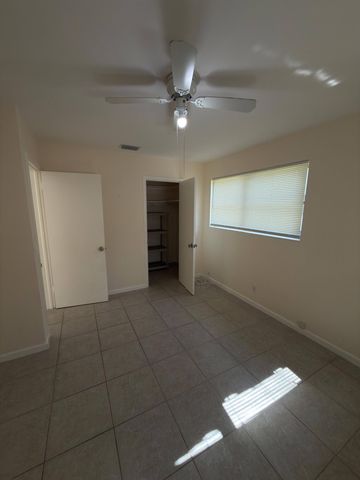 307 Northlake Drive, North Palm Beach, FL 33408