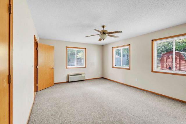 4031 Hedwig Drive, Fort Wayne, IN 46815