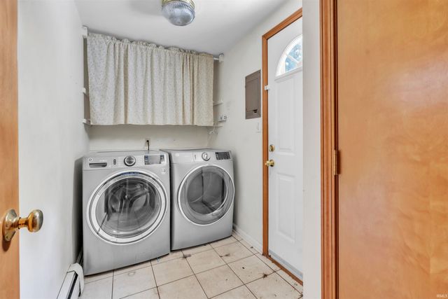 4031 Hedwig Drive, Fort Wayne, IN 46815