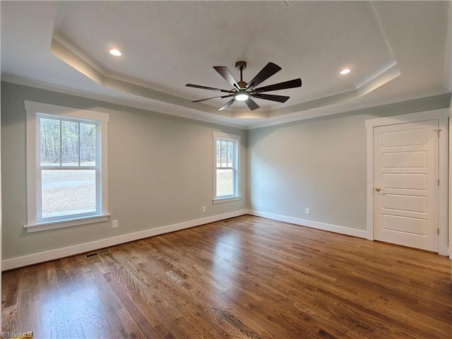 9461 White Tail Trail, Kernersville, NC 27284