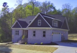 9461 White Tail Trail, Kernersville, NC 27284